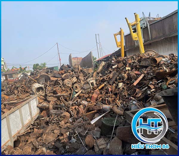 Thu mua sắt, thép số lượng lớn